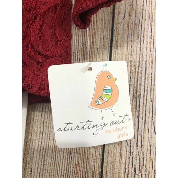 NWT Starting Out Baby Girl 2 piece‎ Holiday 9 months Red Lace Top White Leggings - Picture 7 of 9